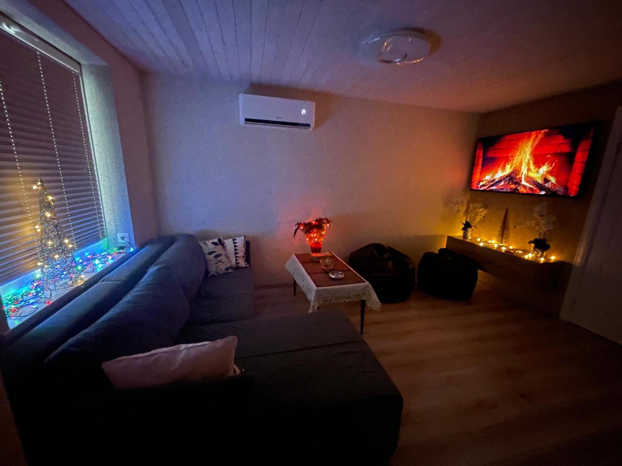 Charming Place For Amazing Vacation Jūrkalne Exteriör bild